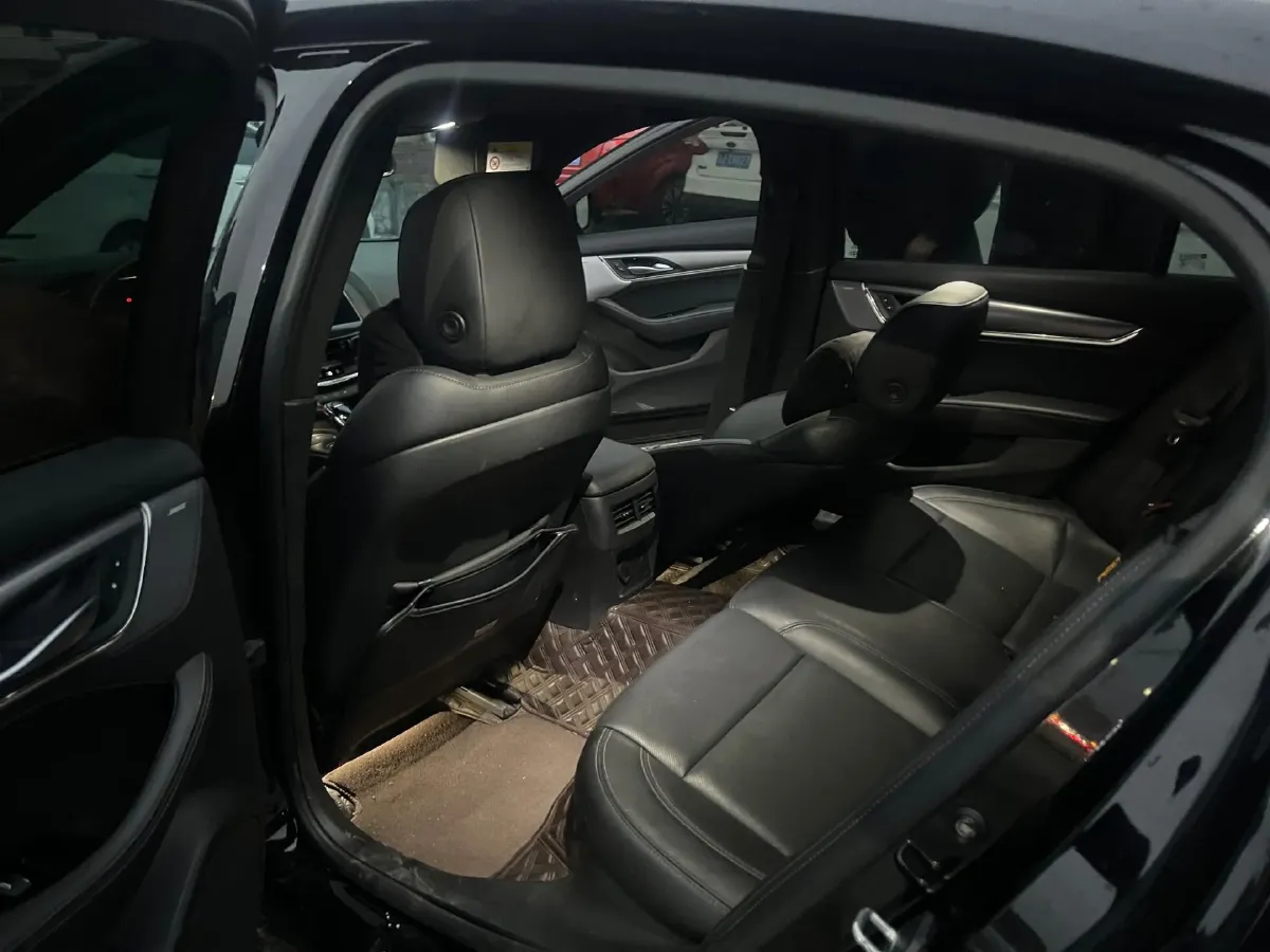 2023 Cadillac CT5 2.0T 237HP L4 10AT,autocango,china used car exporter,china ev exporter,chinese used car exporter,chinese used ev exporter