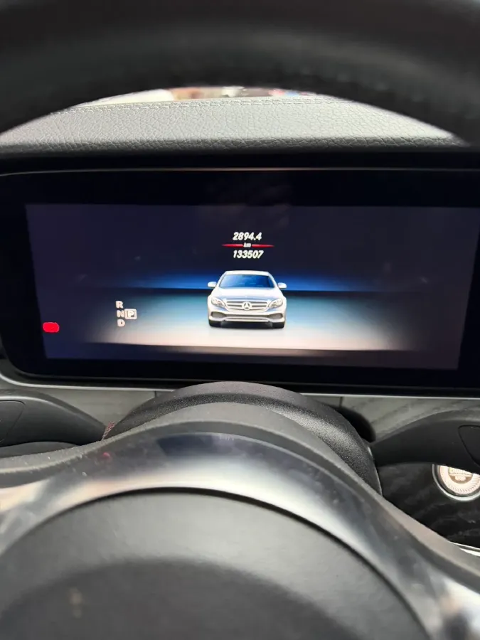 2020 Mercedes-Benz E Class 2.0T 258HP L4 9AT,autocango,china used car exporter,china ev exporter,chinese used car exporter,chinese used ev exporter