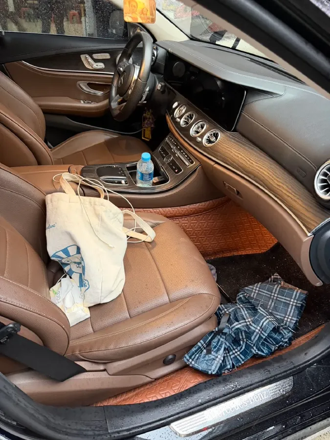 2020 Mercedes-Benz E Class 2.0T 258HP L4 9AT,autocango,china used car exporter,china ev exporter,chinese used car exporter,chinese used ev exporter