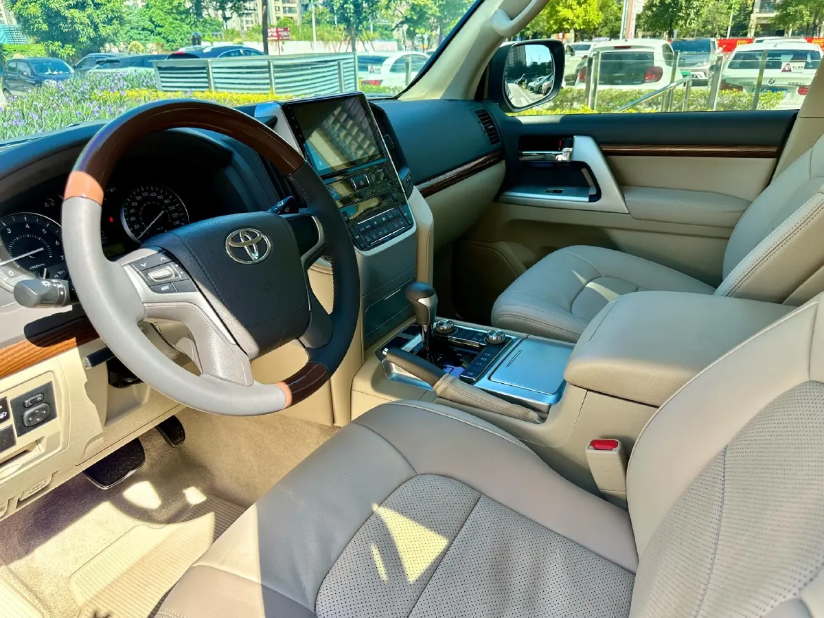 2019 Chevrolet Trax 1.0T 125HP L3 6AT,autocango,china used car exporter,china ev exporter,chinese used car exporter,chinese used ev exporter