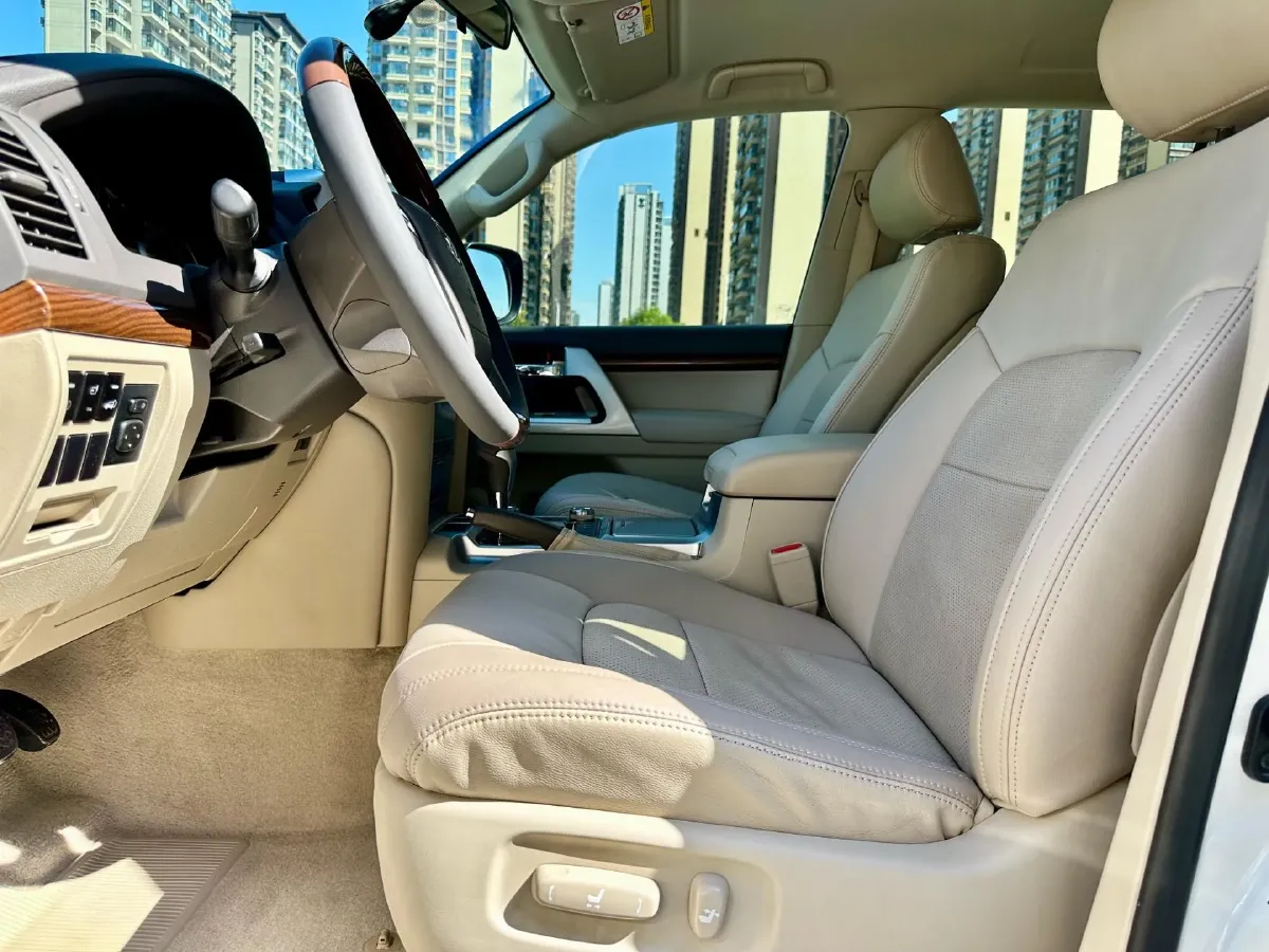 2019 Chevrolet Trax 1.0T 125HP L3 6AT,autocango,china used car exporter,china ev exporter,chinese used car exporter,chinese used ev exporter