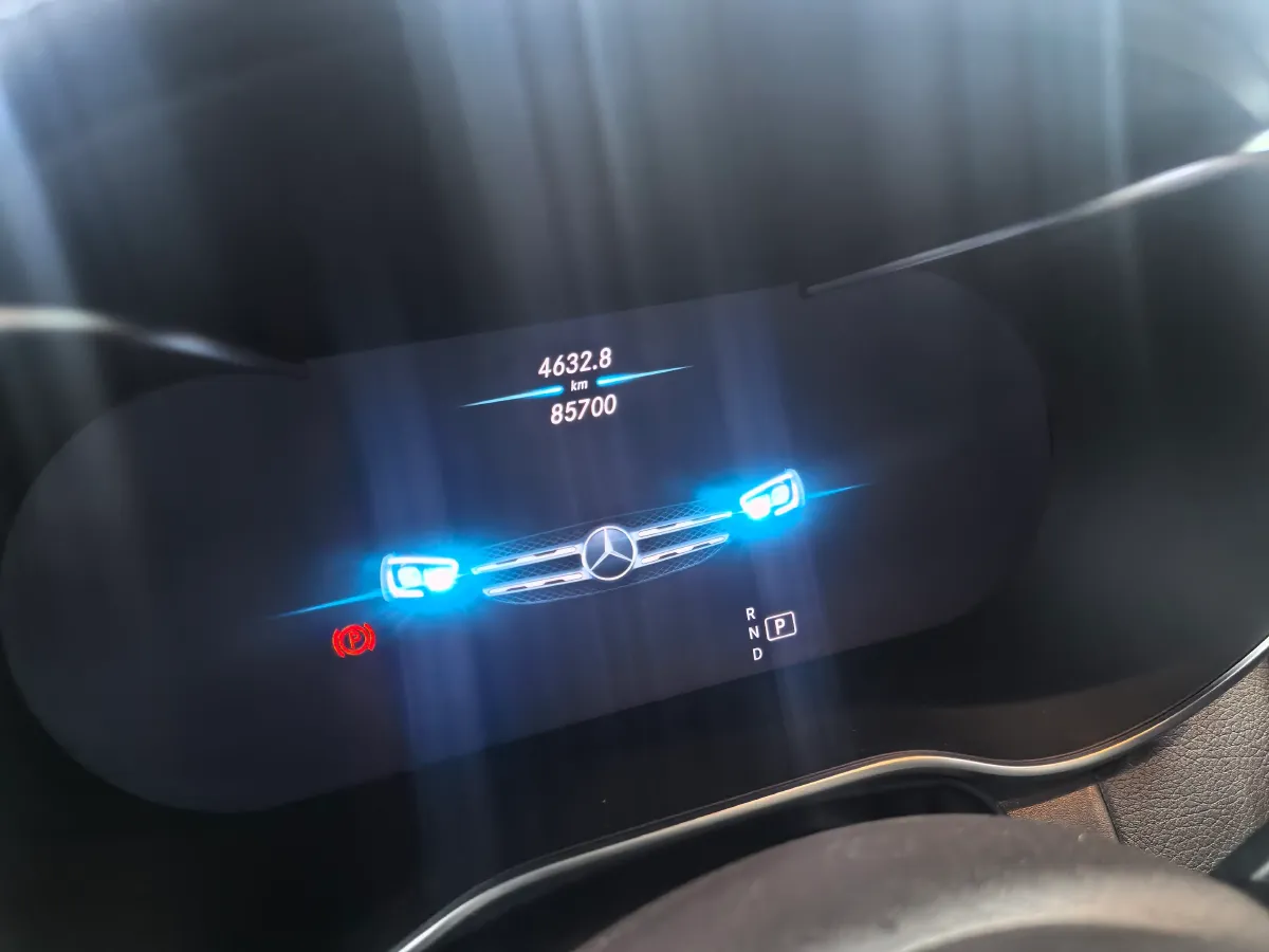 2020 Mercedes-Benz GLC Class 2.0T 197HP L4 9AT,autocango,china used car exporter,china ev exporter,chinese used car exporter,chinese used ev exporter