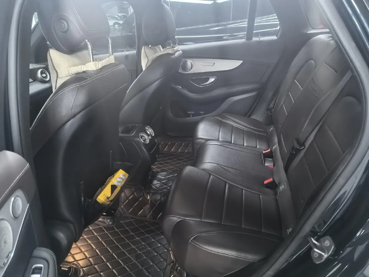 2020 Mercedes-Benz GLC Class 2.0T 197HP L4 9AT,autocango,china used car exporter,china ev exporter,chinese used car exporter,chinese used ev exporter