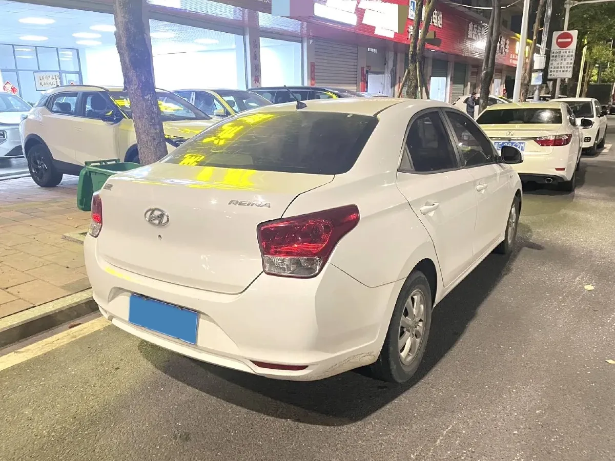 2017 Hyundai Reina 1.4L 95HP L4 5MT,autocango,china used car exporter,china ev exporter,chinese used car exporter,chinese used ev exporter