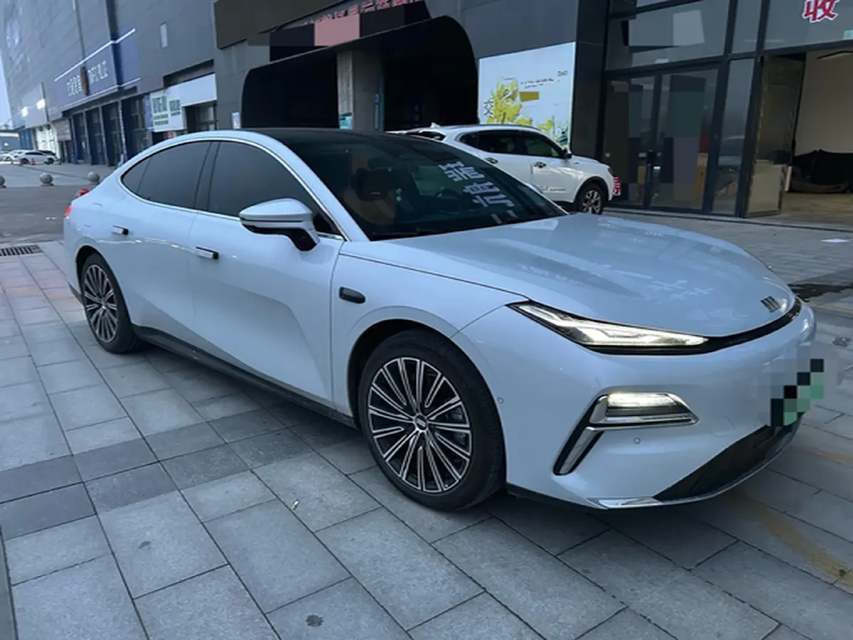 2025 Geely Galaxy Starshine 8 1.5L 112HP L4 1DHT PHEV,autocango,china used car exporter,china ev exporter,chinese used car exporter,chinese used ev exporter