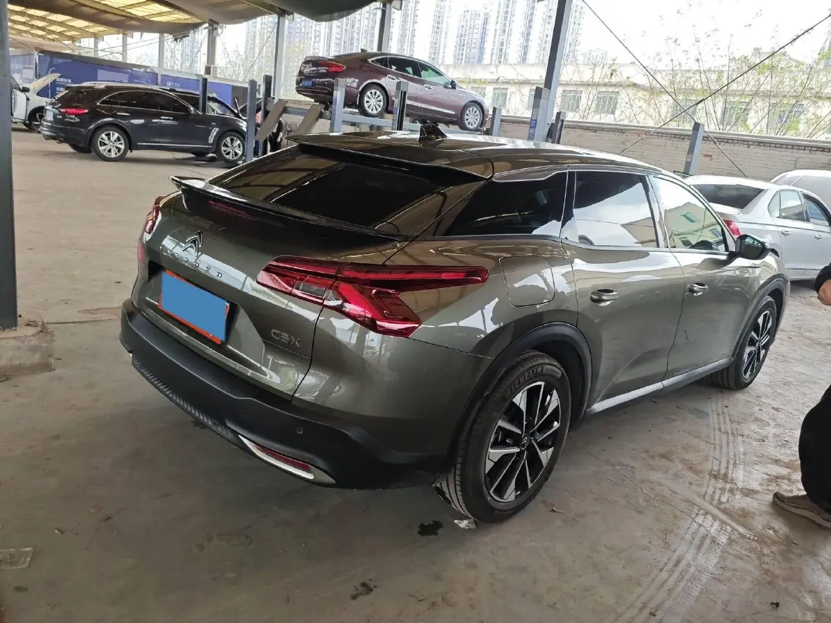 2023 Citroen C5 X 1.6T 175HP L4 8AT,autocango,china used car exporter,china ev exporter,chinese used car exporter,chinese used ev exporter
