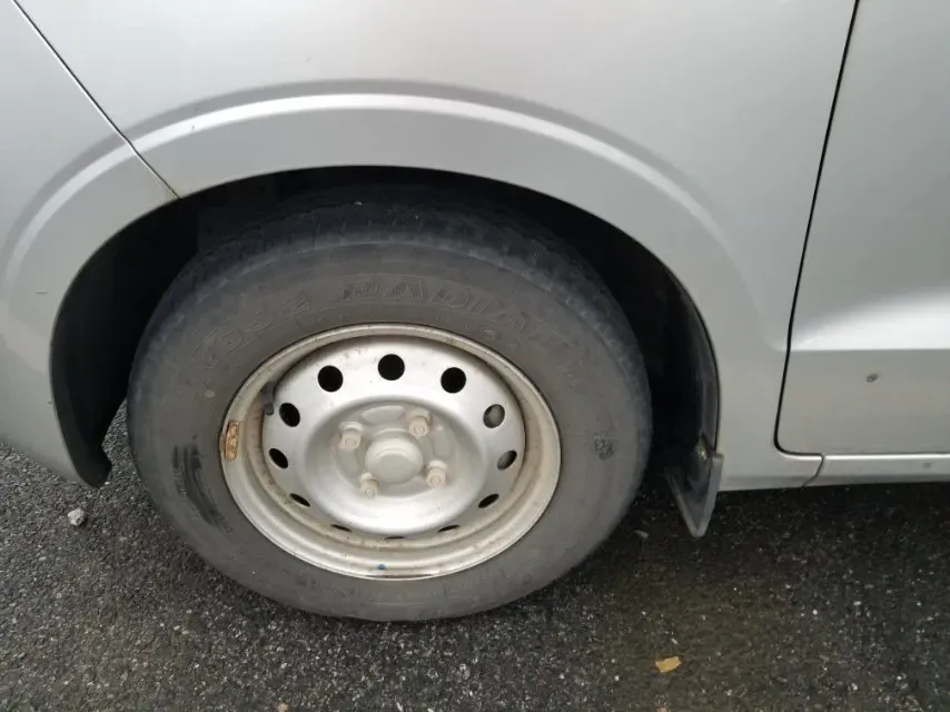 2019 WuLing HongGuang V 1.5L 99HP L4 6MT,autocango,china used car exporter,china ev exporter,chinese used car exporter,chinese used ev exporter