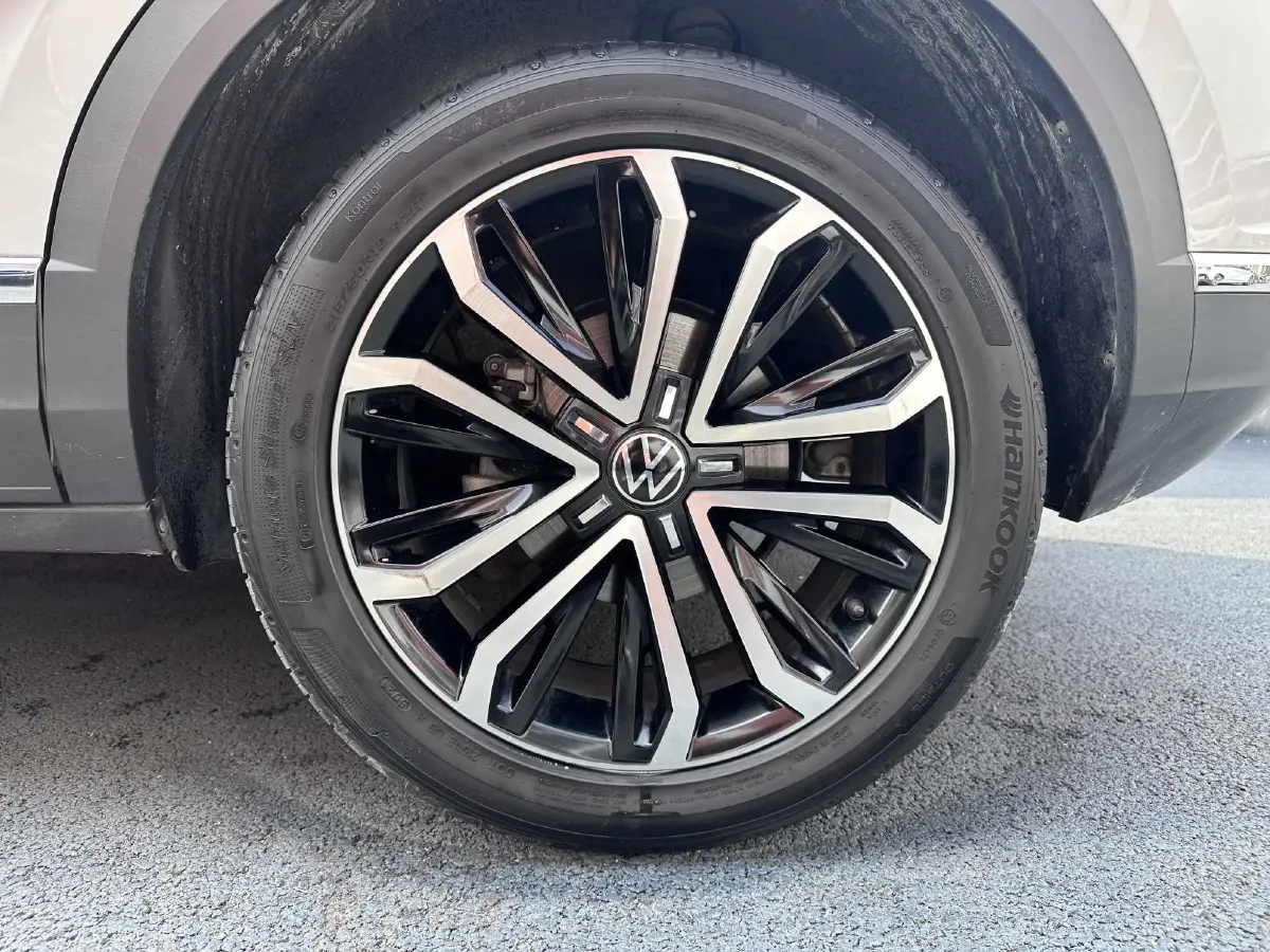 2022 Volkswagen T-Roc 1.4T 150HP L4 7DCT,autocango,china used car exporter,china ev exporter,chinese used car exporter,chinese used ev exporter