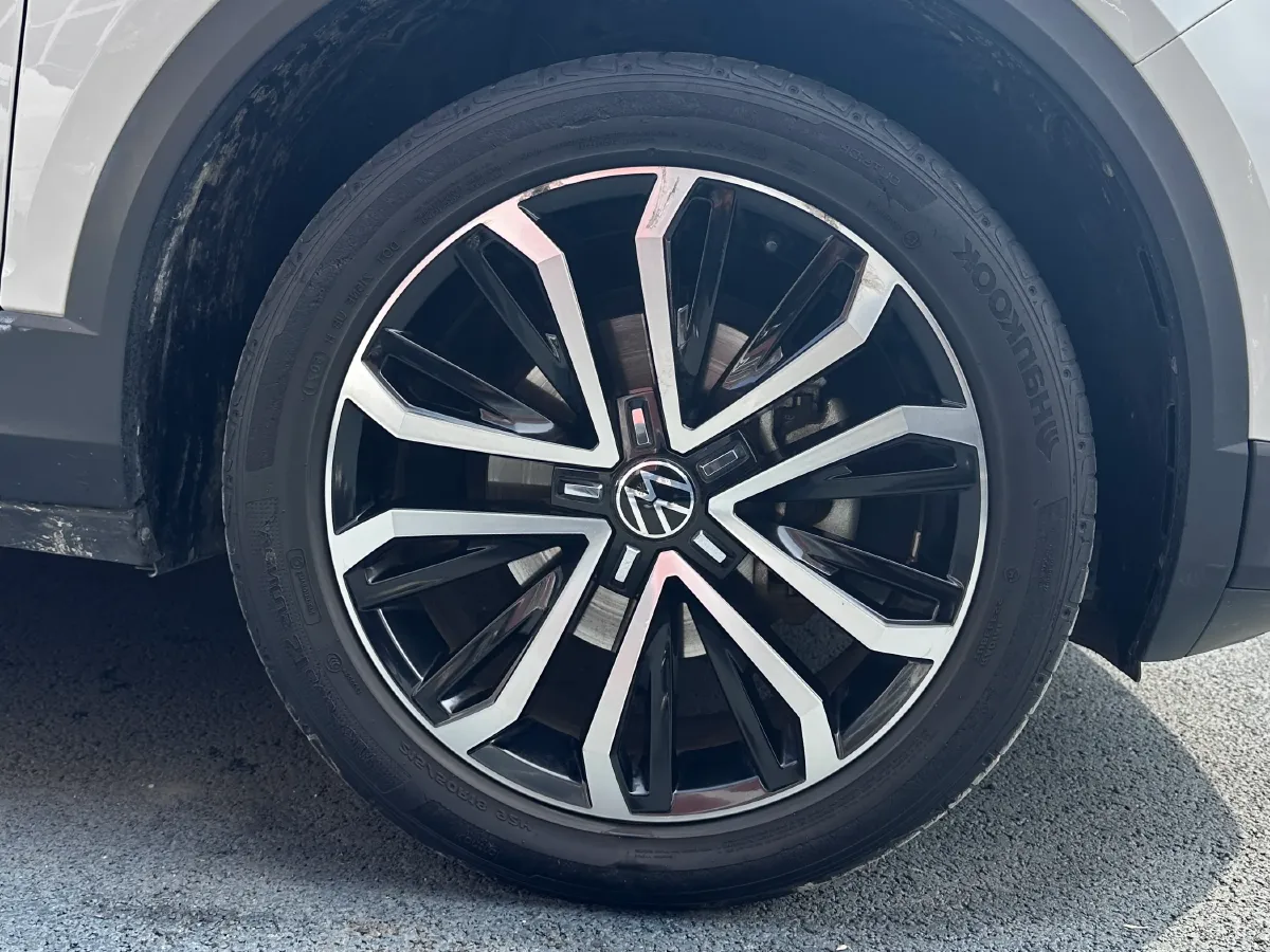 2022 Volkswagen T-Roc 1.4T 150HP L4 7DCT,autocango,china used car exporter,china ev exporter,chinese used car exporter,chinese used ev exporter