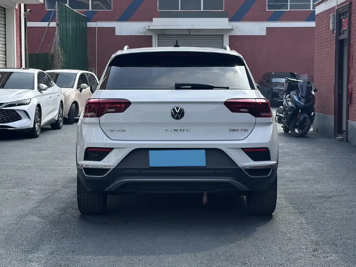 2022 Volkswagen T-Roc 1.4T 150HP L4 7DCT,autocango,china used car exporter,china ev exporter,chinese used car exporter,chinese used ev exporter