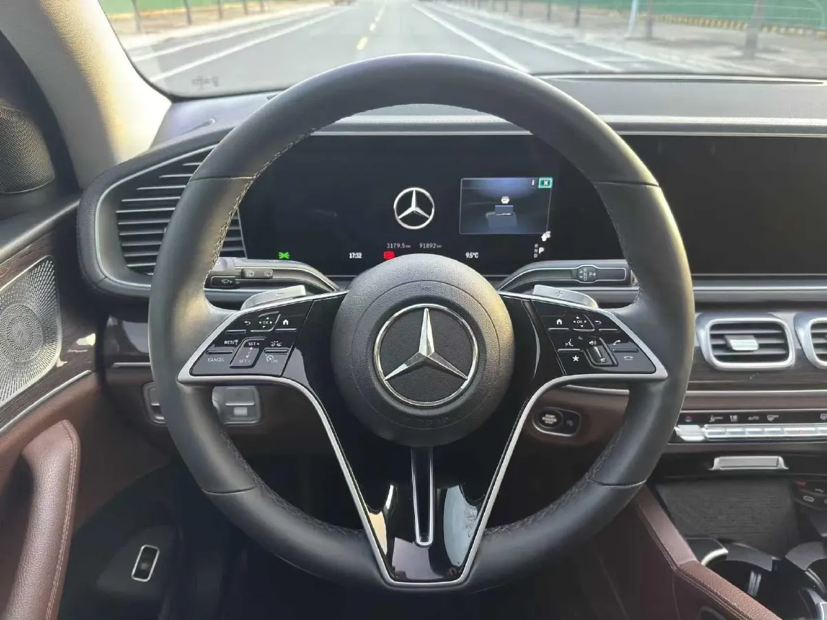 2024 Mercedes-Benz GLE Class 2.0T 258HP L4 9AT,autocango,china used car exporter,china ev exporter,chinese used car exporter,chinese used ev exporter