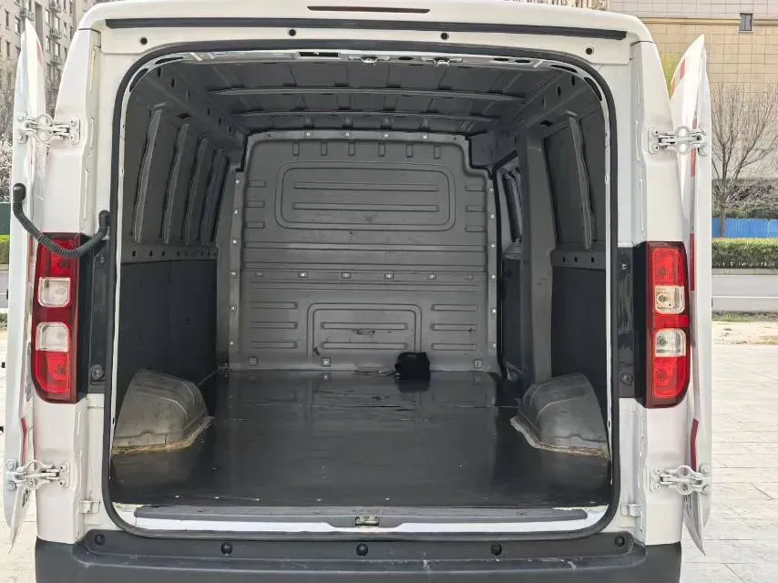 2024 WuLing YangGuang BEV 41.9KWH,autocango,china used car exporter,china ev exporter,chinese used car exporter,chinese used ev exporter