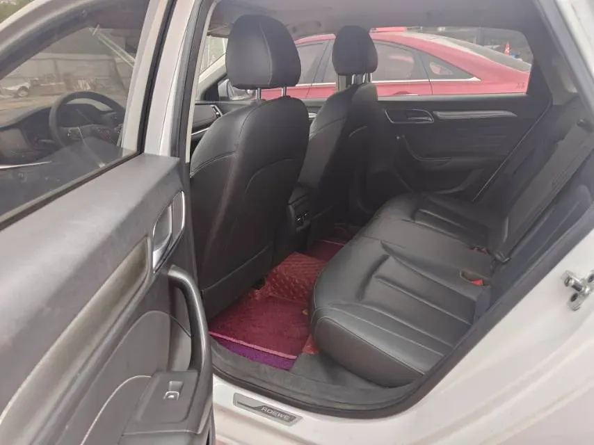 2020 Roewe i6 1.6L 125HP L4 CVT,autocango,china used car exporter,china ev exporter,chinese used car exporter,chinese used ev exporter