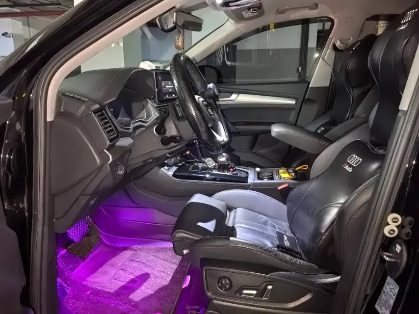 2023 Audi Q5L 2.0T 190HP L4 7DCT,autocango,china used car exporter,china ev exporter,chinese used car exporter,chinese used ev exporter