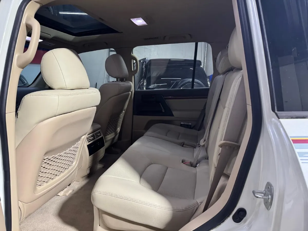 2015 Chery Arrizo 3 1.5L 109HP L4 5MT,autocango,china used car exporter,china ev exporter,chinese used car exporter,chinese used ev exporter