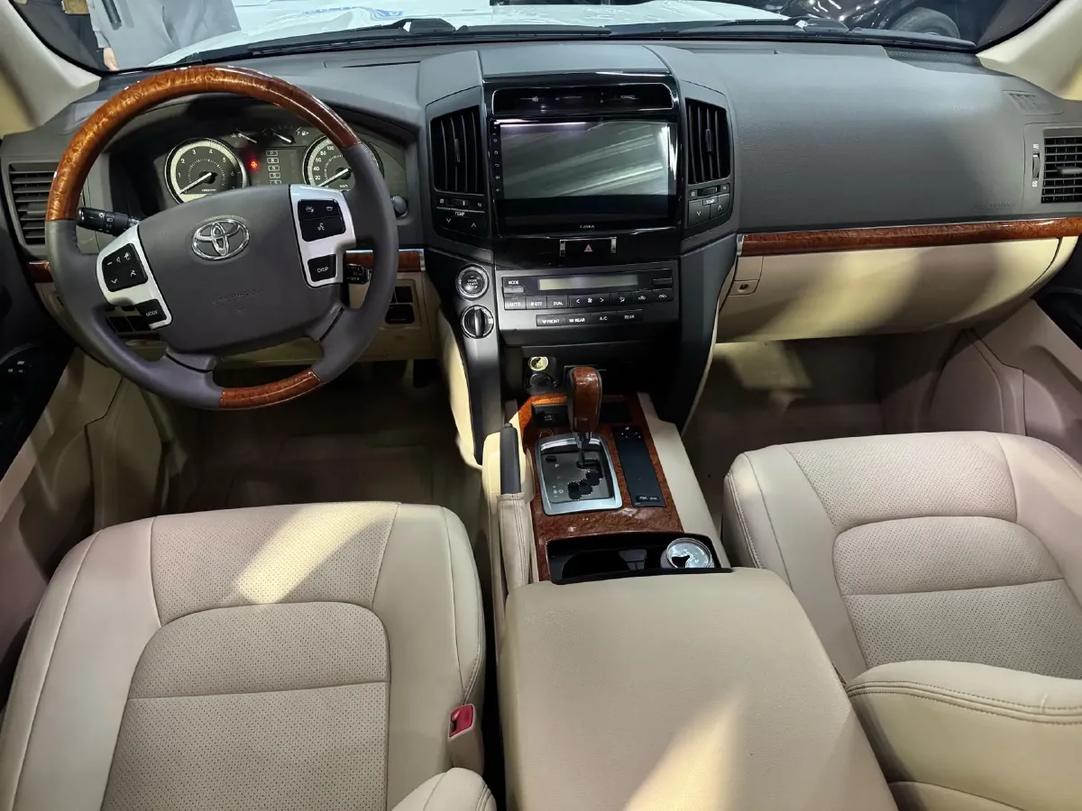 2015 Chery Arrizo 3 1.5L 109HP L4 5MT,autocango,china used car exporter,china ev exporter,chinese used car exporter,chinese used ev exporter