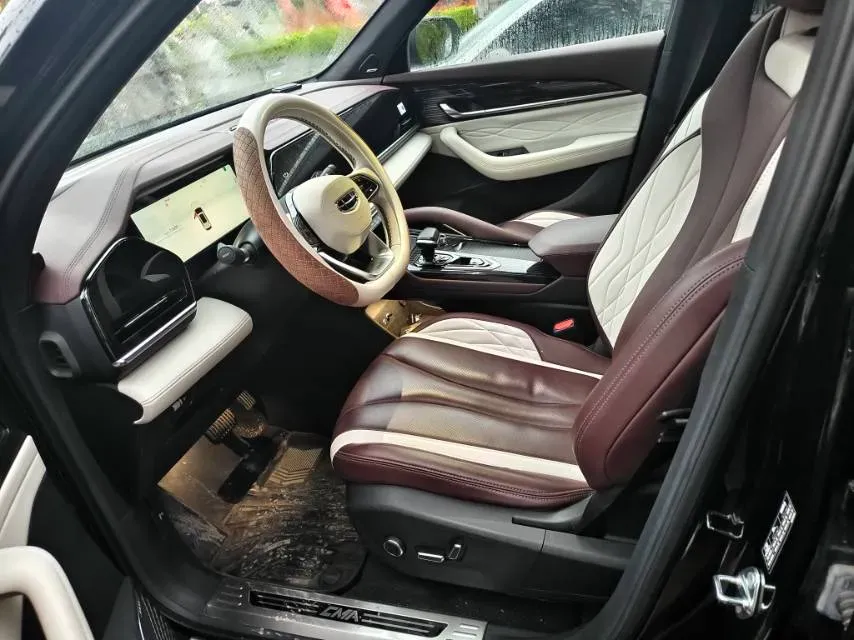 2021 Geely Monjaro 2.0T 218HP L4 7DCT,autocango,china used car exporter,china ev exporter,chinese used car exporter,chinese used ev exporter