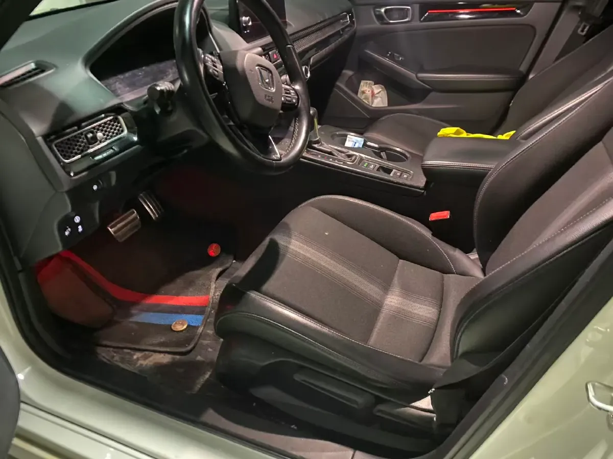 2023 Honda Civic 1.5T 182HP L4 CVT,autocango,china used car exporter,china ev exporter,chinese used car exporter,chinese used ev exporter