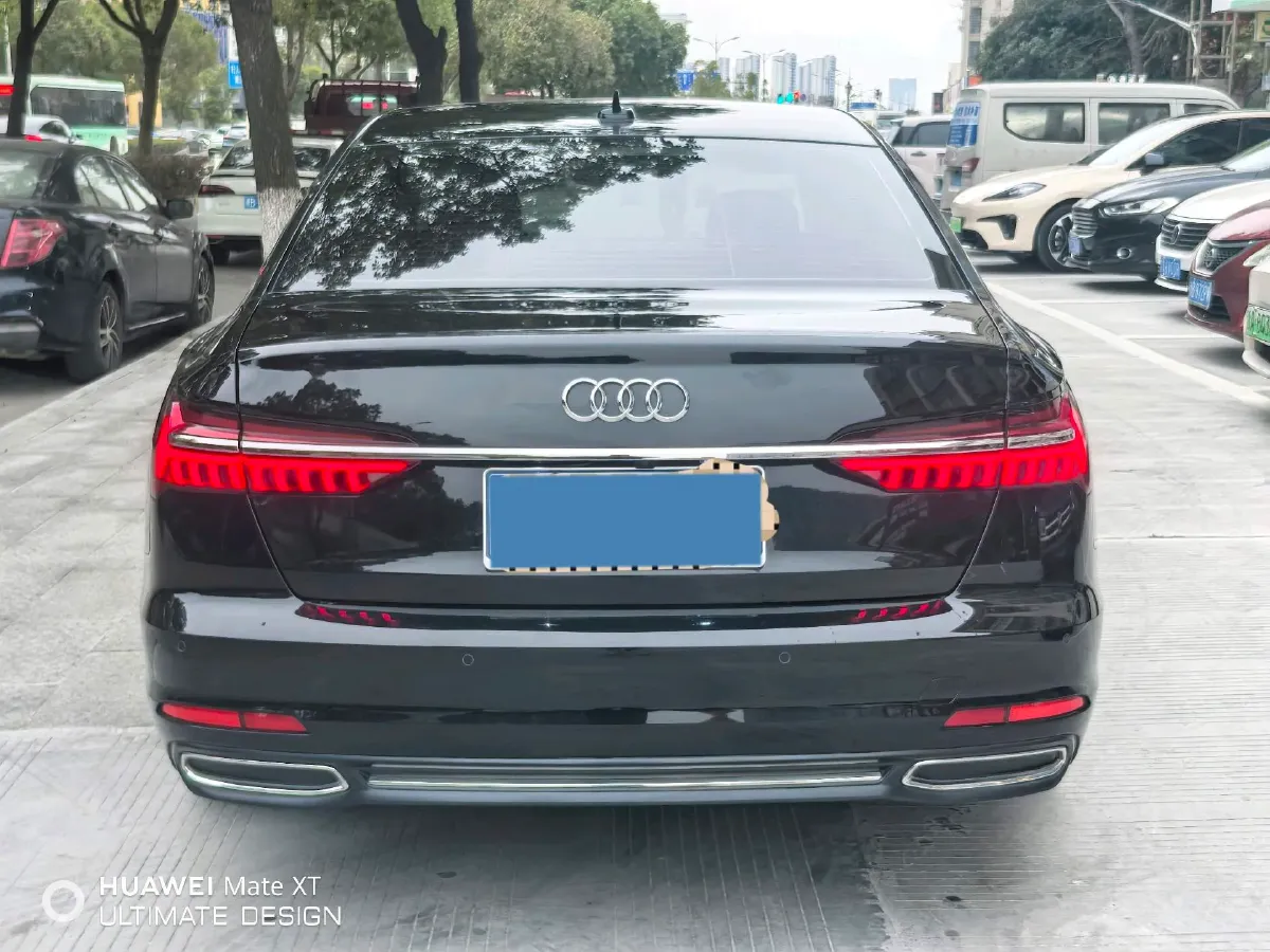 2021 Audi A6L 2.0T 190HP L4 7DCT,autocango,china used car exporter,china ev exporter,chinese used car exporter,chinese used ev exporter