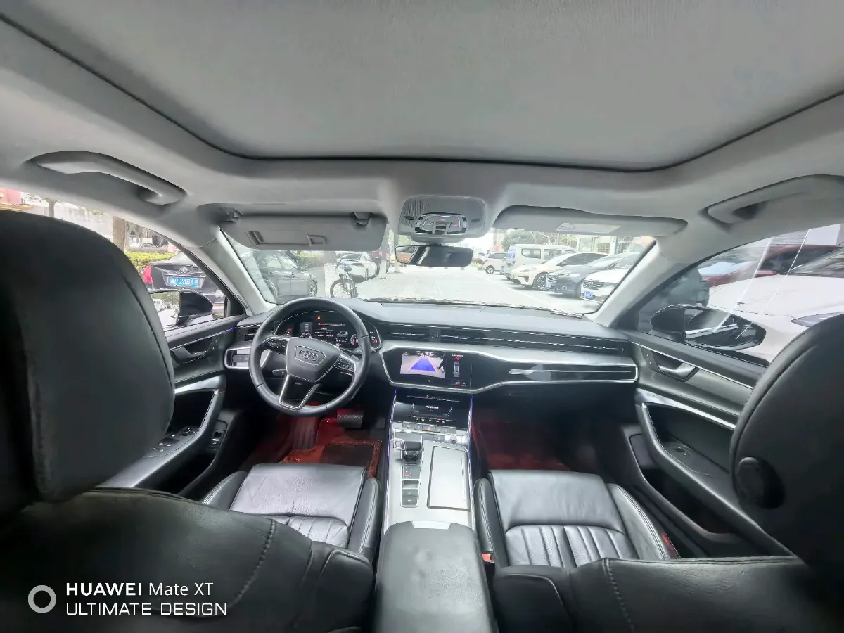 2021 Audi A6L 2.0T 190HP L4 7DCT,autocango,china used car exporter,china ev exporter,chinese used car exporter,chinese used ev exporter