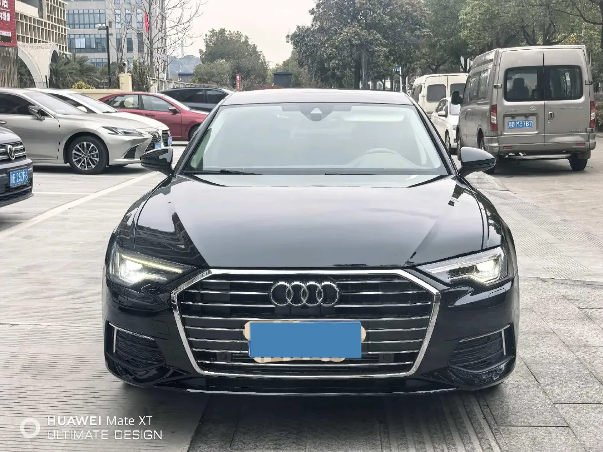 2021 Audi A6L 2.0T 190HP L4 7DCT,autocango,china used car exporter,china ev exporter,chinese used car exporter,chinese used ev exporter