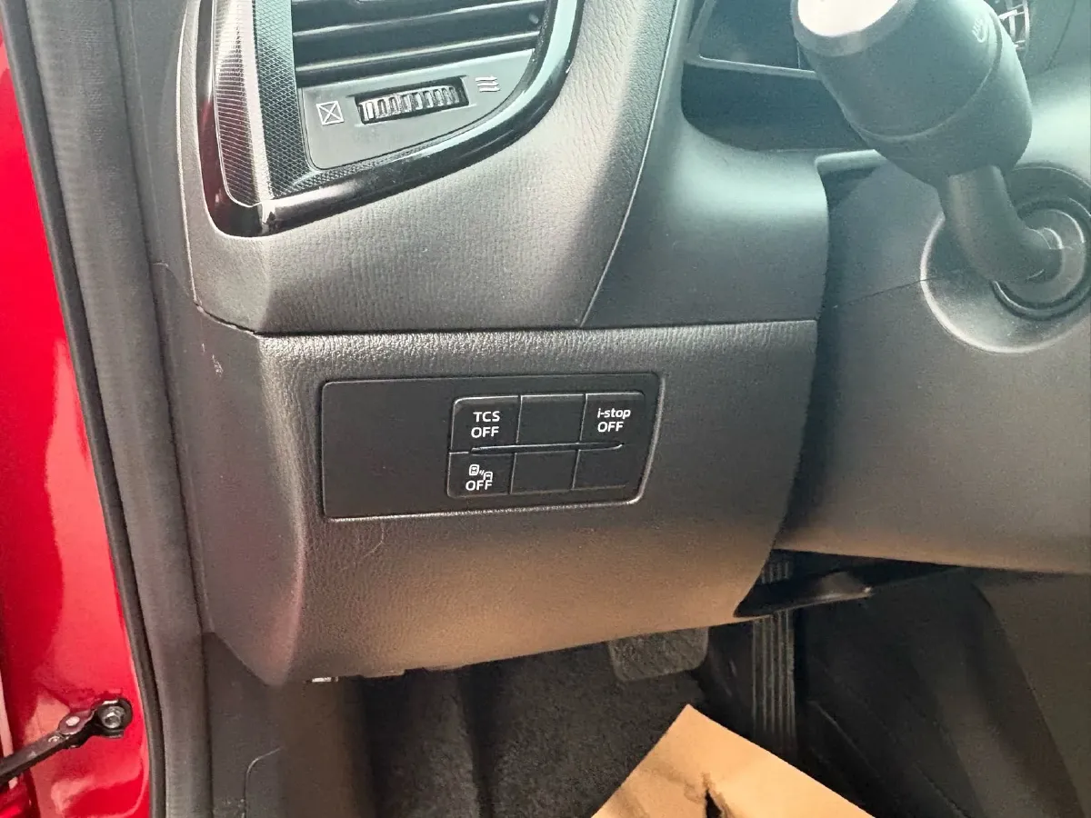 2021 Mazda CX-4 2.0L 158HP L4 6AT,autocango,china used car exporter,china ev exporter,chinese used car exporter,chinese used ev exporter