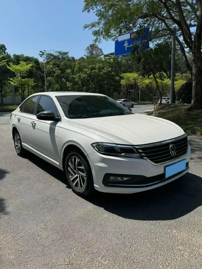 2022 Volkswagen Sagitar 1.2T 116HP L4 7DCT,autocango,china used car exporter,china ev exporter,chinese used car exporter,chinese used ev exporter