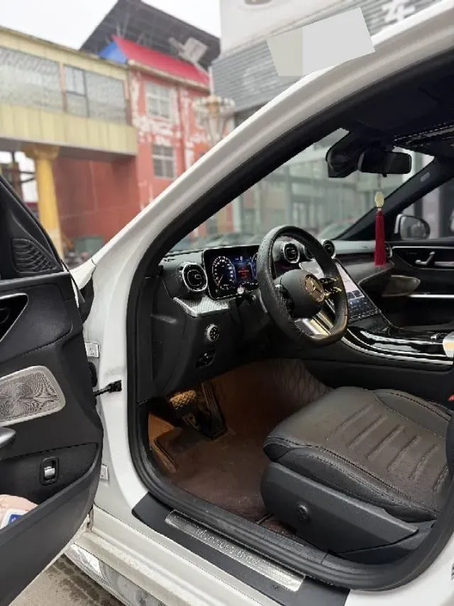 2023 Mercedes-Benz C Class 1.5T 170HP L4 9AT,autocango,china used car exporter,china ev exporter,chinese used car exporter,chinese used ev exporter