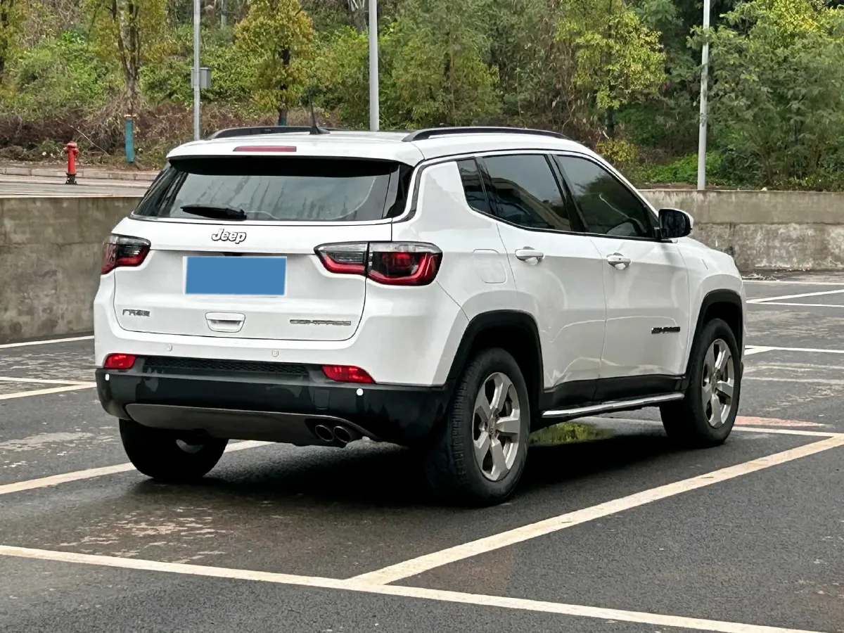 2019 Jeep Compass 1.3T 173HP L4 7DCT,autocango,china used car exporter,china ev exporter,chinese used car exporter,chinese used ev exporter