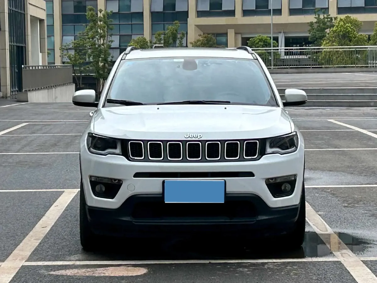 2019 Jeep Compass 1.3T 173HP L4 7DCT,autocango,china used car exporter,china ev exporter,chinese used car exporter,chinese used ev exporter