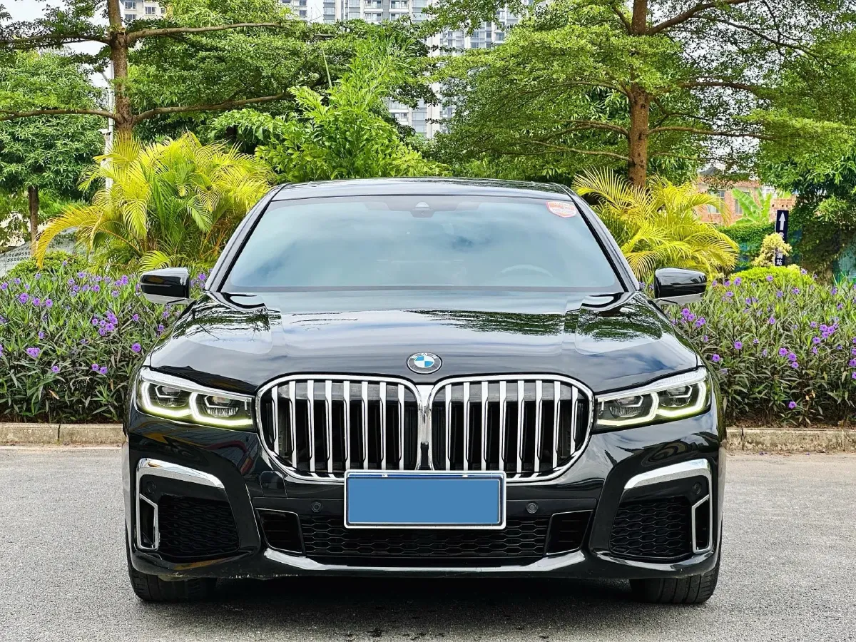 2021 BMW 7 Series 2.0T 265HP L4 8AT,autocango,china used car exporter,china ev exporter,chinese used car exporter,chinese used ev exporter