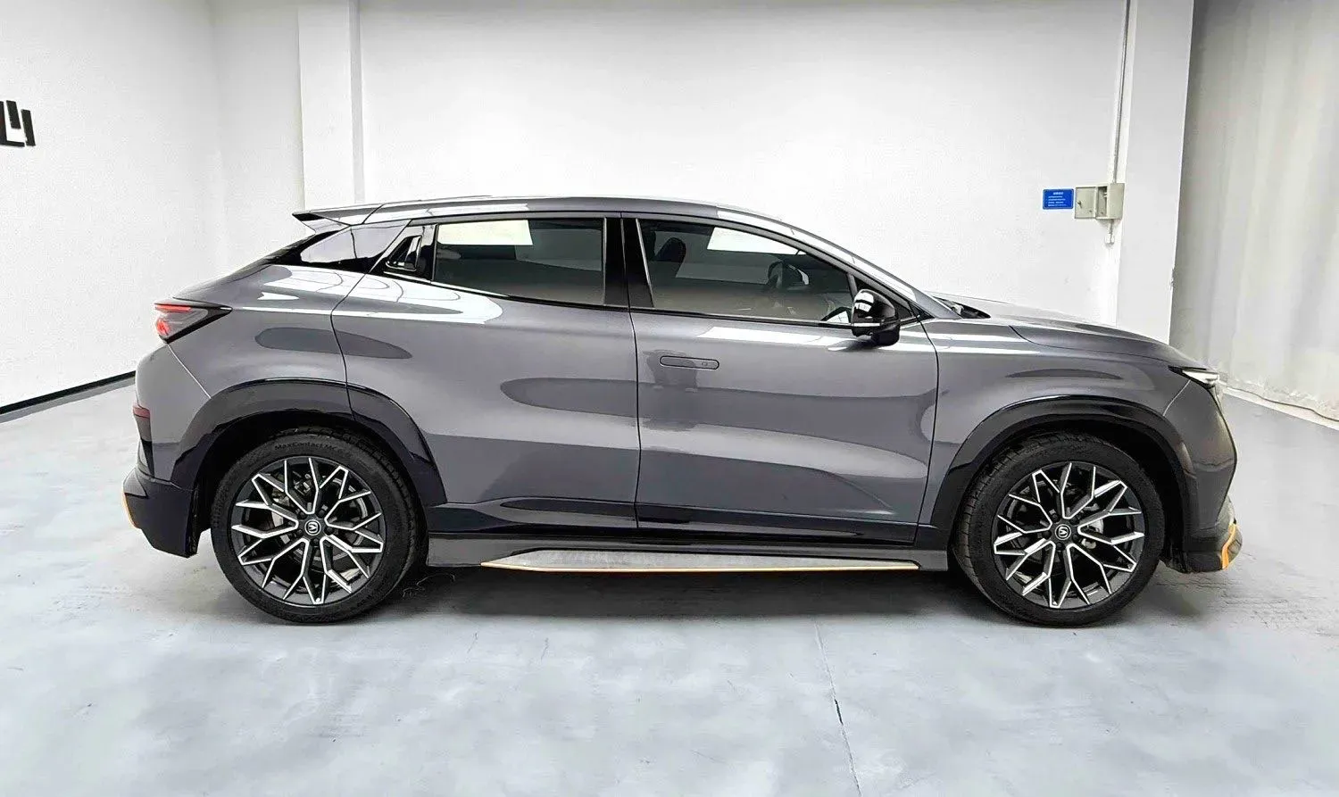 2022 ChangAn UNI-T 1.5T 188HP L4 7DCT,autocango,china used car exporter,china ev exporter,chinese used car exporter,chinese used ev exporter