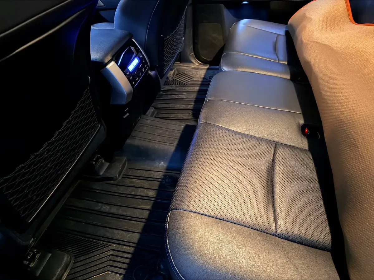 2019 Toyota Land Cruiser Prado 3.5L 280HP V6 6AT,autocango,china used car exporter,china ev exporter,chinese used car exporter,chinese used ev exporter