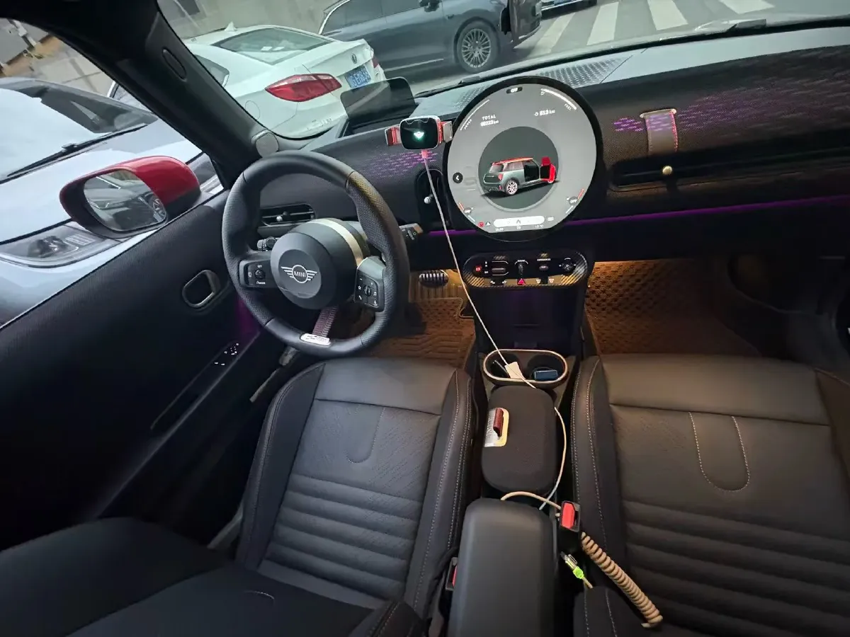 2025 MINI JCW 2.0T 231HP L4 7DCT,autocango,china used car exporter,china ev exporter,chinese used car exporter,chinese used ev exporter