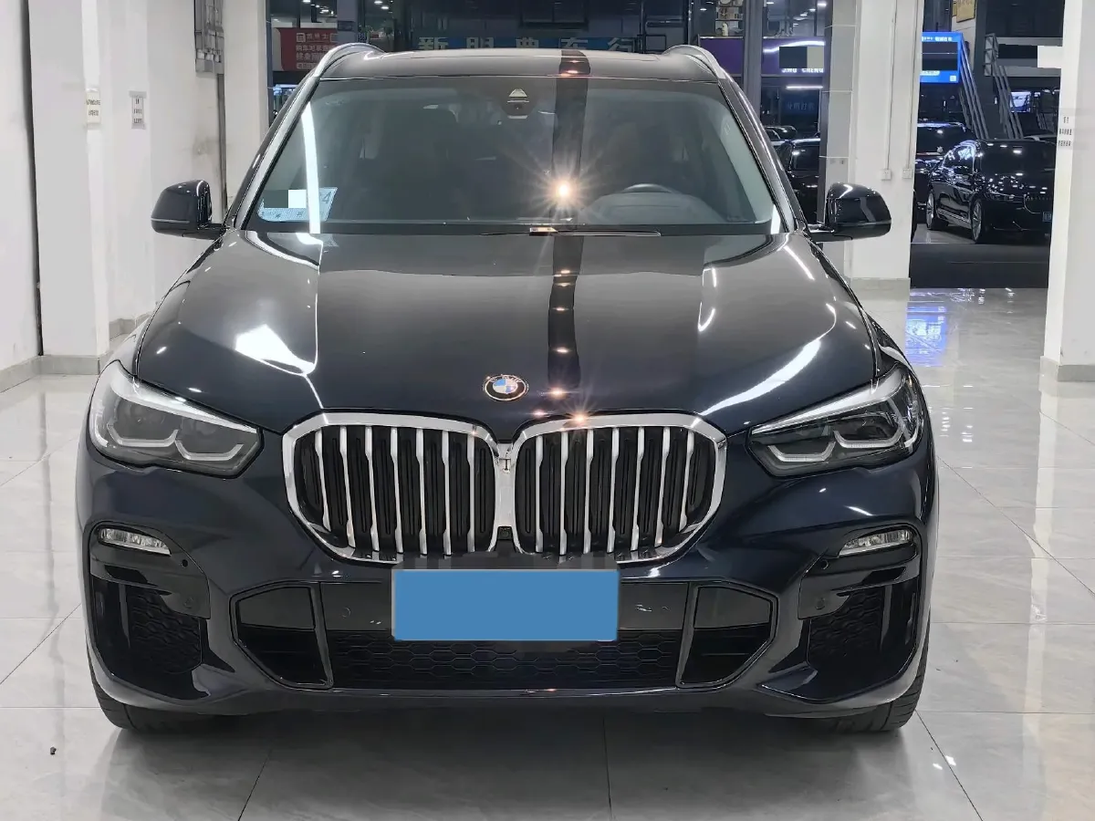 2021 BMW X5 2.0T 265HP L4 8AT,autocango,china used car exporter,china ev exporter,chinese used car exporter,chinese used ev exporter