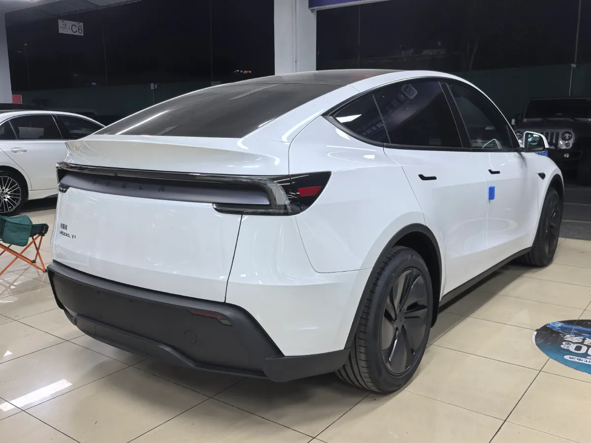 2026 Tesla Model Y BEV,autocango,china used car exporter,china ev exporter,chinese used car exporter,chinese used ev exporter