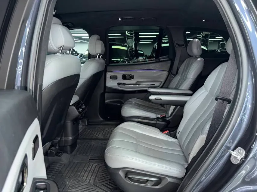 2020 NIO ES8 BEV 70KWH,autocango,china used car exporter,china ev exporter,chinese used car exporter,chinese used ev exporter