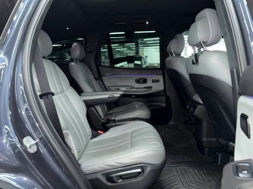 2020 NIO ES8 BEV 70KWH,autocango,china used car exporter,china ev exporter,chinese used car exporter,chinese used ev exporter