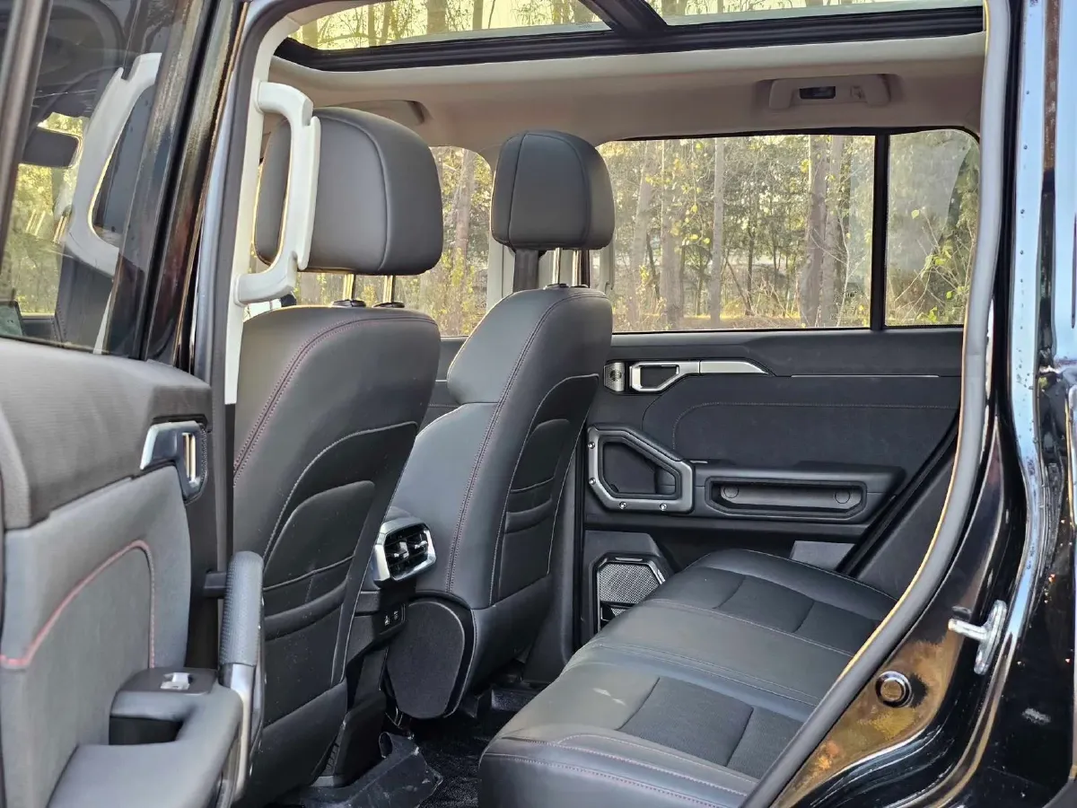 2023 Jetour Traveller 1.5T 184HP L4 7DCT,autocango,china used car exporter,china ev exporter,chinese used car exporter,chinese used ev exporter