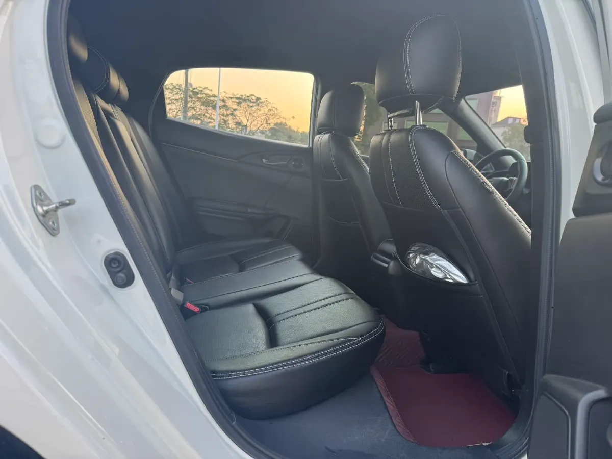 2021 Honda Civic 1.5T 177HP L4 CVT,autocango,china used car exporter,china ev exporter,chinese used car exporter,chinese used ev exporter