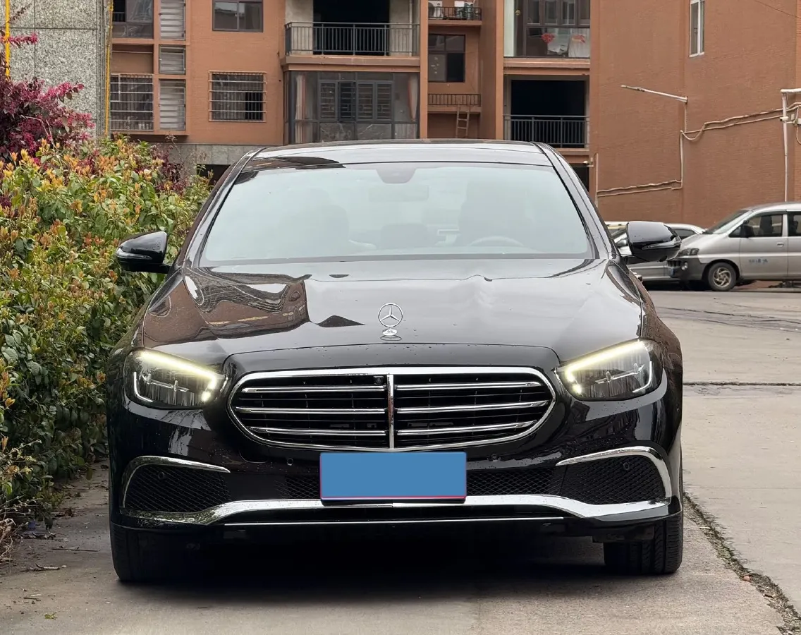 2023 Mercedes-Benz E Class 2.0T 258HP L4 9AT,autocango,china used car exporter,china ev exporter,chinese used car exporter,chinese used ev exporter