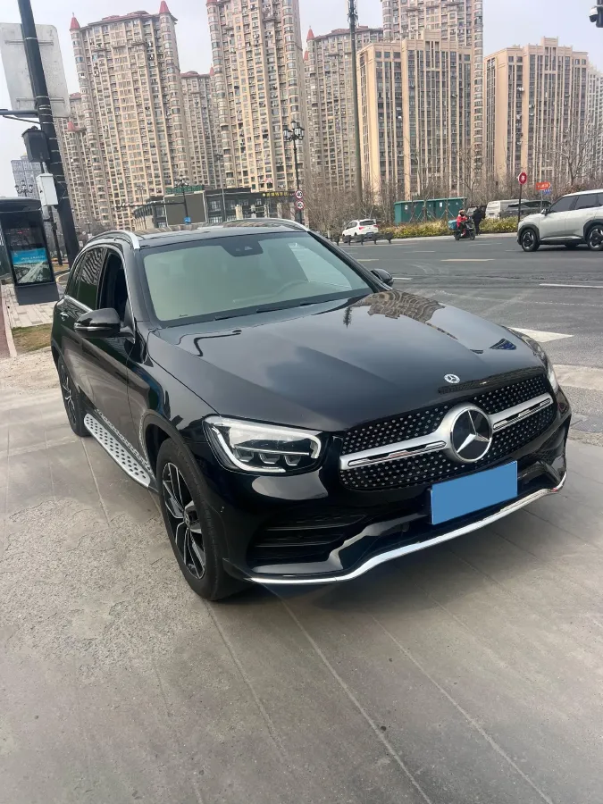 2022 Mercedes-Benz GLC Class 2.0T 258HP L4 9AT,autocango,china used car exporter,china ev exporter,chinese used car exporter,chinese used ev exporter