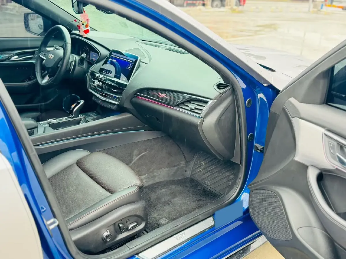 2021 Cadillac CT5 2.0T 237HP L4 10AT,autocango,china used car exporter,china ev exporter,chinese used car exporter,chinese used ev exporter