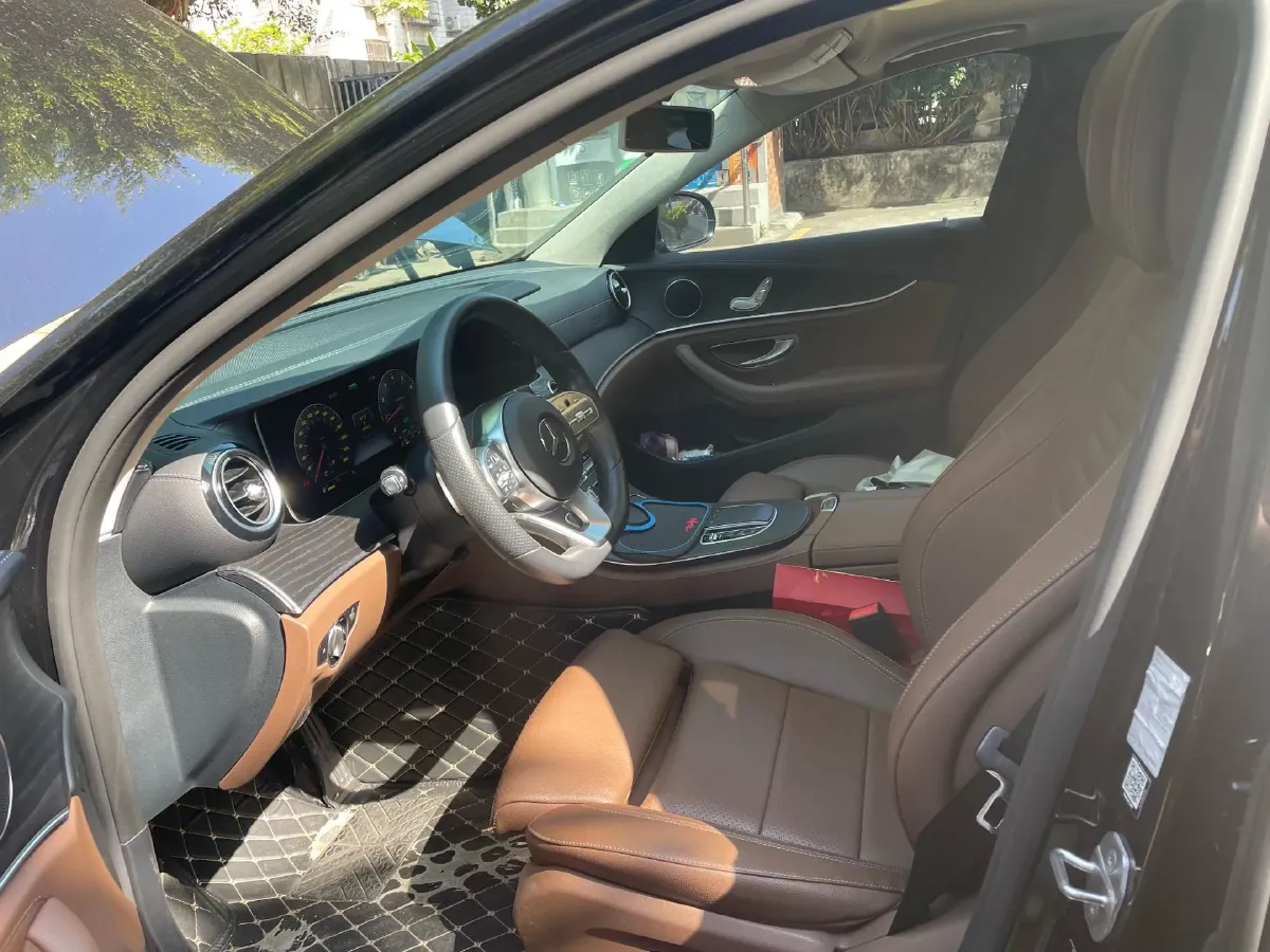 2020 Mercedes-Benz E Class 1.5T 184HP L4 9AT,autocango,china used car exporter,china ev exporter,chinese used car exporter,chinese used ev exporter