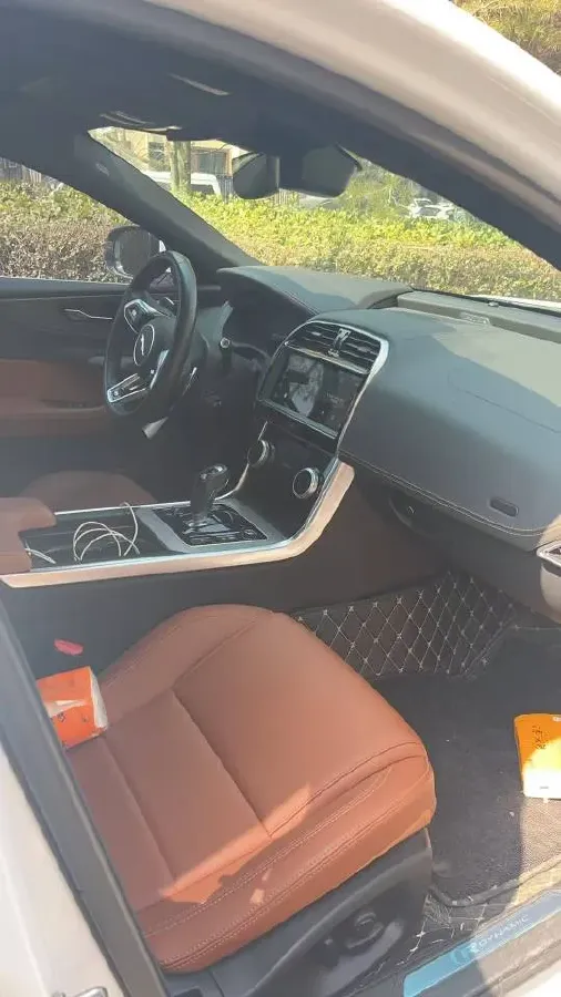 2024 Jaguar XEL 2.0T 250HP L4 8AT,autocango,china used car exporter,china ev exporter,chinese used car exporter,chinese used ev exporter