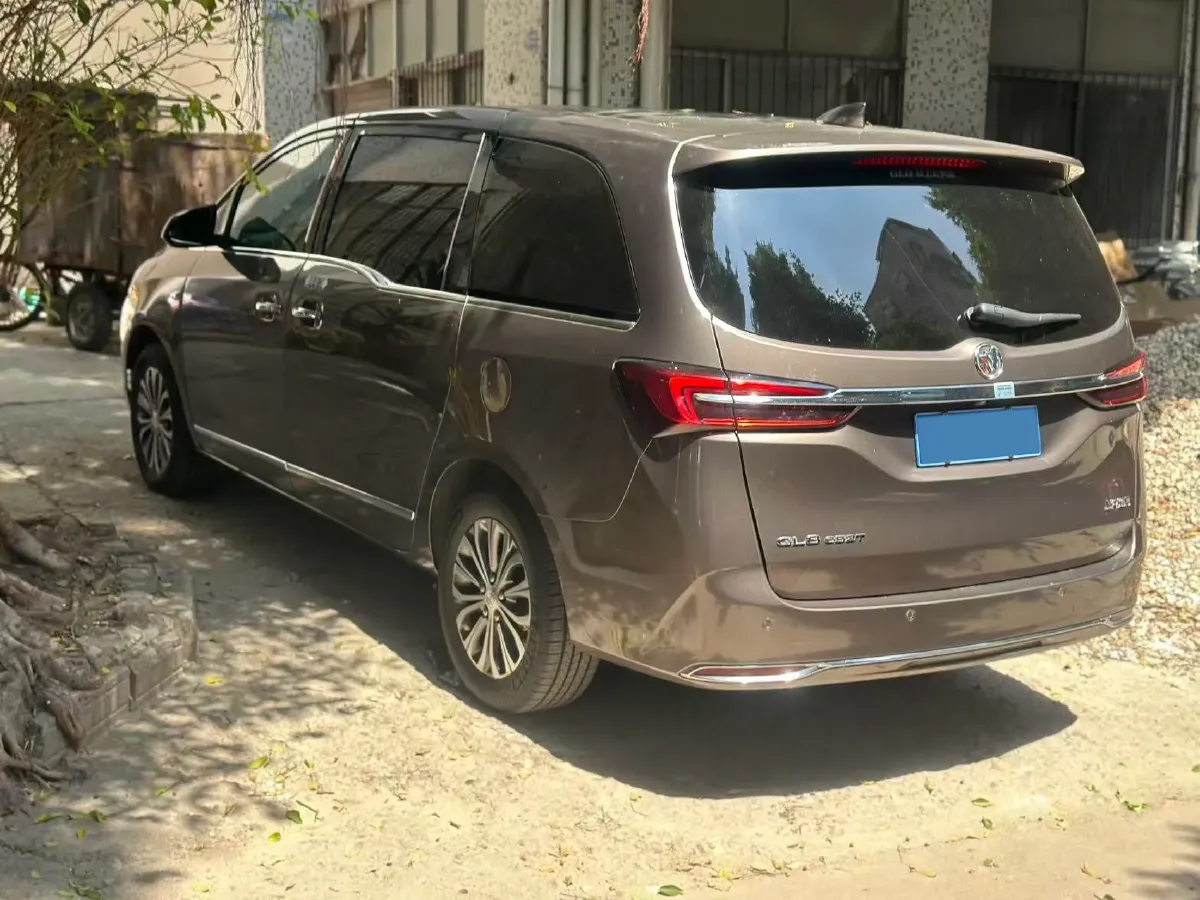 2021 Buick GL8 2.0T 237HP L4 9AT,autocango,china used car exporter,china ev exporter,chinese used car exporter,chinese used ev exporter