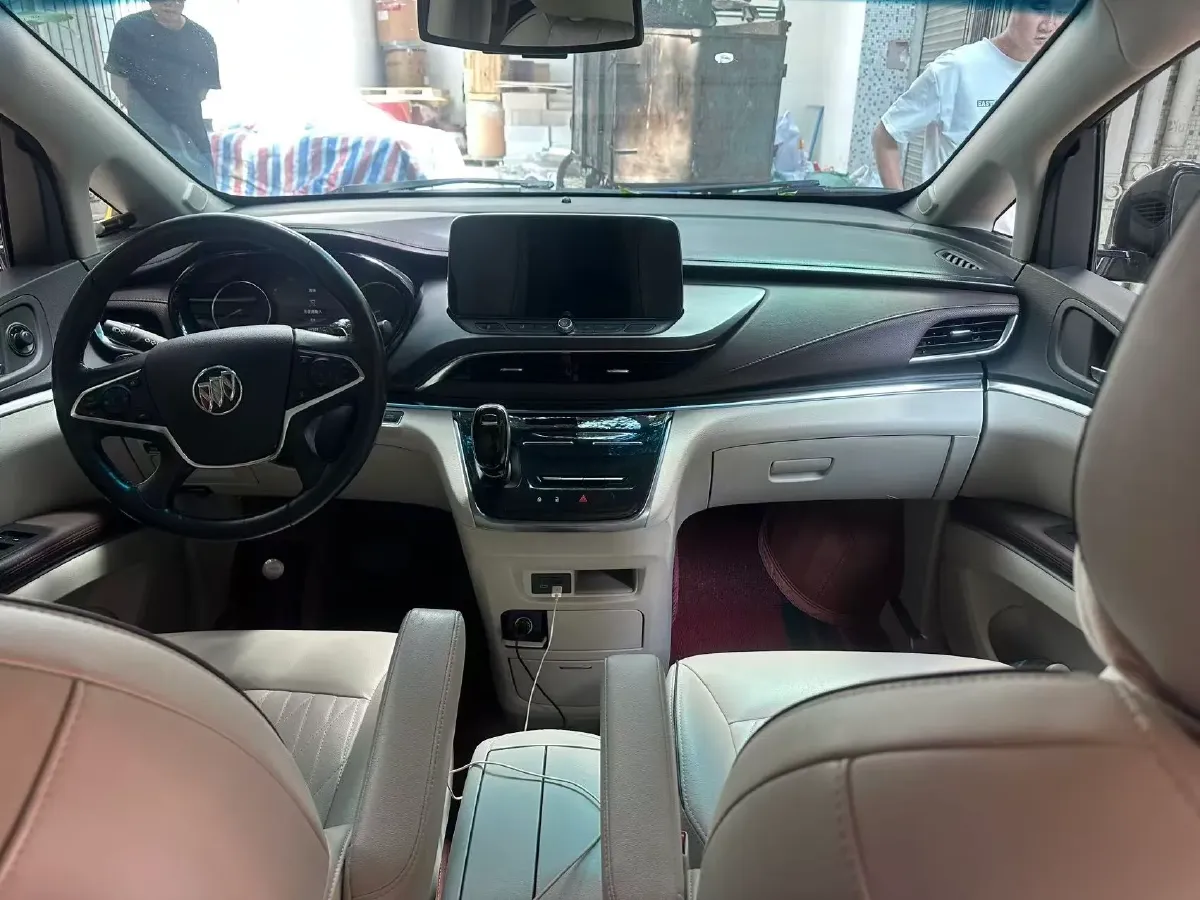 2021 Buick GL8 2.0T 237HP L4 9AT,autocango,china used car exporter,china ev exporter,chinese used car exporter,chinese used ev exporter