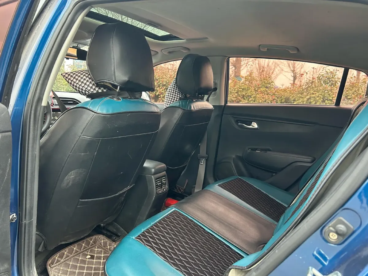 2019 Kia KX Cross 1.6L 123HP L4 6AT,autocango,china used car exporter,china ev exporter,chinese used car exporter,chinese used ev exporter