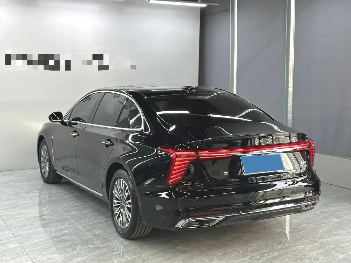2024 HongQi H5 1.5T 169HP L4 7DCT,autocango,china used car exporter,china ev exporter,chinese used car exporter,chinese used ev exporter