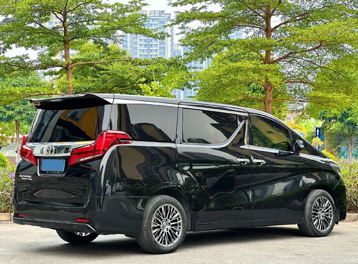 2018 Toyota Alphard 3.5L 301HP V6 8AT,autocango,china used car exporter,china ev exporter,chinese used car exporter,chinese used ev exporter